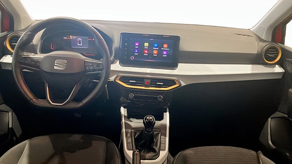 Seat Arona 10 of 12