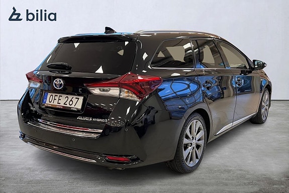 Toyota Auris 19 of 23