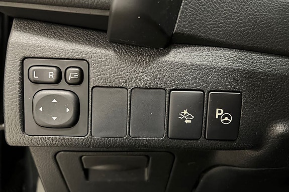 Toyota Auris 22 of 23