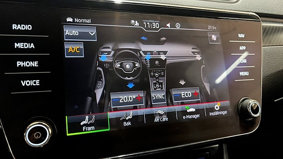 Skoda Superb 22 of 26