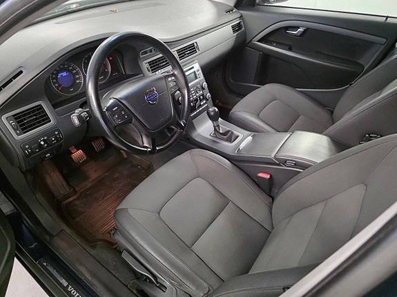 Volvo V70 D3 Man *Fas2 Takvinge 2011* Atraktor 5 of 8