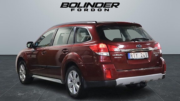 Subaru Outback 4 of 25