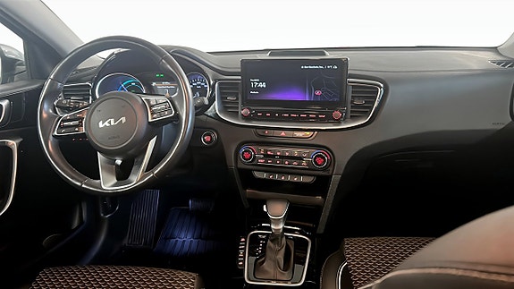 Kia Ceed 4 of 9