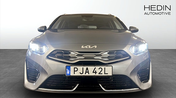 Kia Ceed 8 of 9