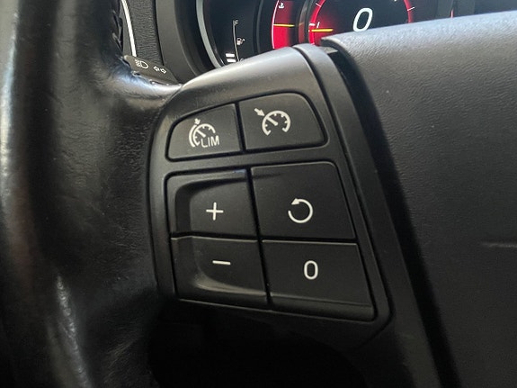 Volvo V40 19 of 30