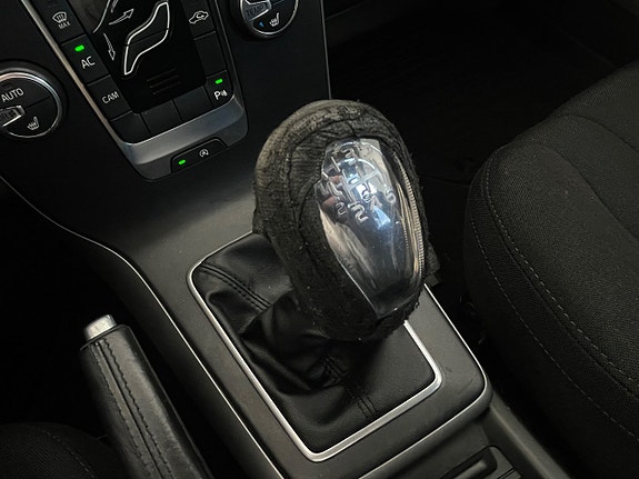 Volvo V40 24 of 30