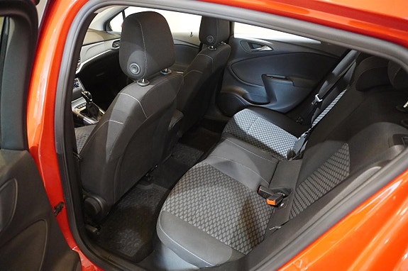 Opel Astra 9 of 10