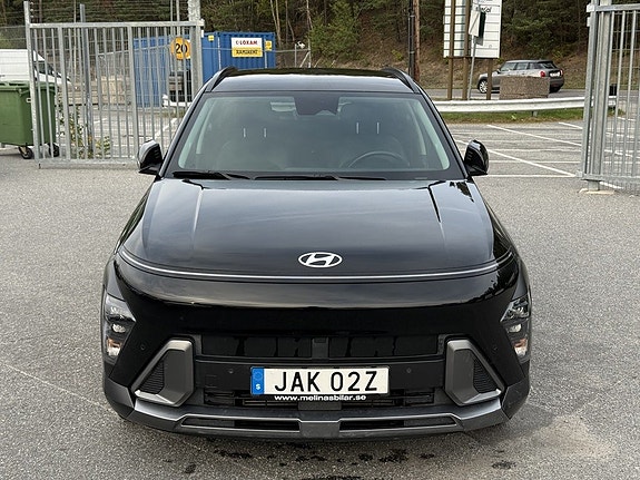 Hyundai Kona 2 of 22