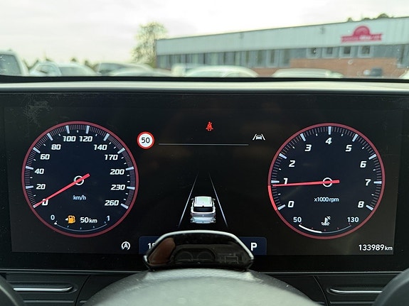 Hyundai Kona 15 of 22