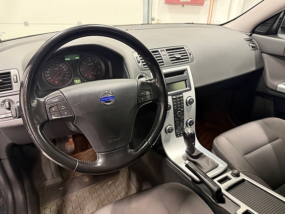 Volvo V50 7 of 12