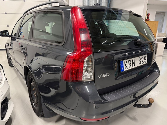 Volvo V50 5 of 12