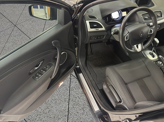 Renault Megane 14 of 28