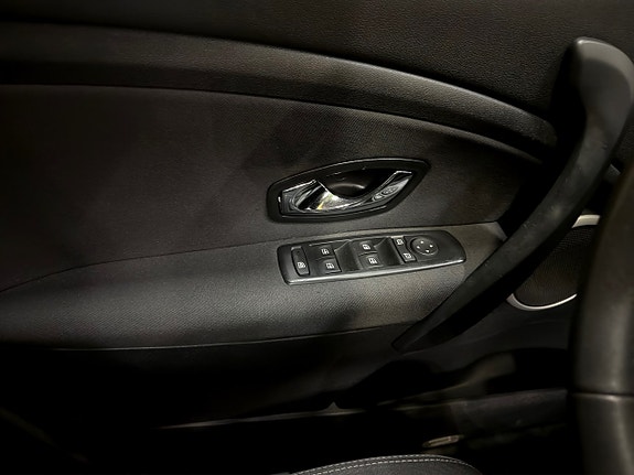 Renault Megane 22 of 28