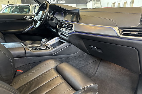 BMW X6 10 of 30