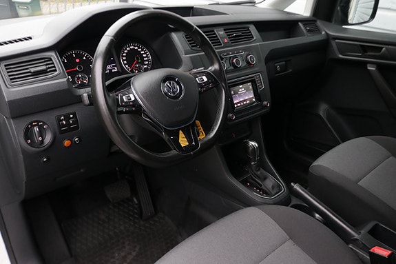 Volkswagen Caddy Maxi 10 of 30
