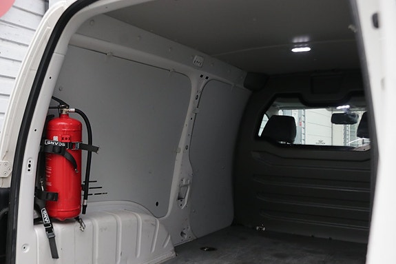 Volkswagen Caddy Maxi 29 of 30