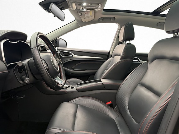 MG ZS 12 of 30