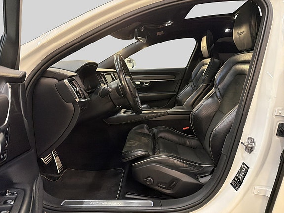 Volvo V90 8 of 30