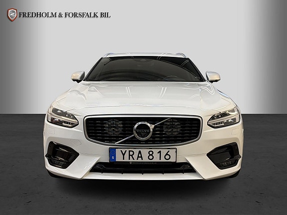 Volvo V90 7 of 30