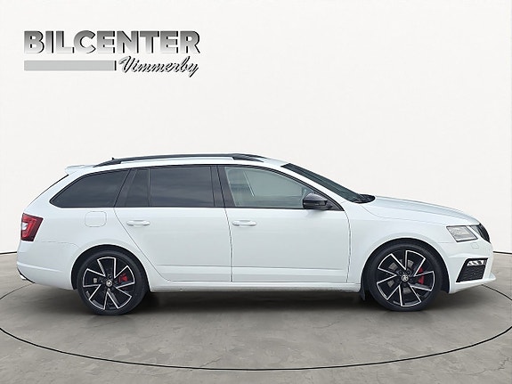 Skoda Octavia RS 7 of 24