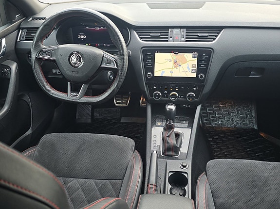 Skoda Octavia RS 11 of 24