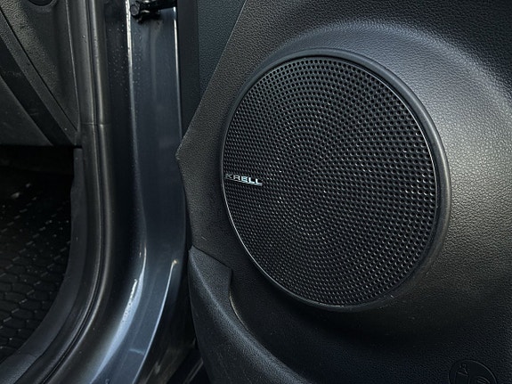 Hyundai Kona 18 of 26
