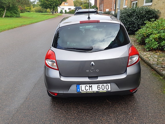 Renault Clio 9 of 10