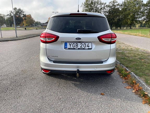 Ford C-Max 5 of 24