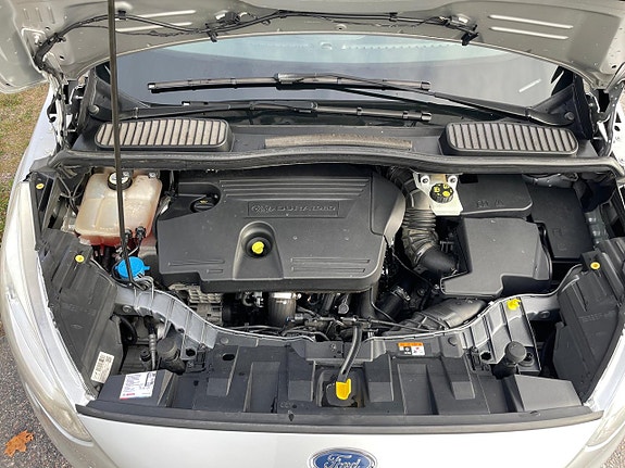 Ford C-Max 18 of 24