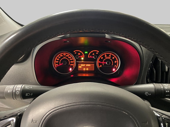 Fiat Doblo 8 of 17