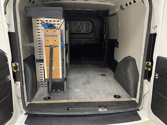 Fiat Doblo 14 of 17