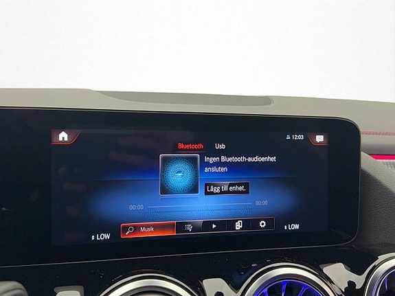 Mercedes-Benz EQA250+ 21 of 30