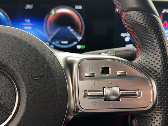 Mercedes-Benz EQA250+ 29 of 30