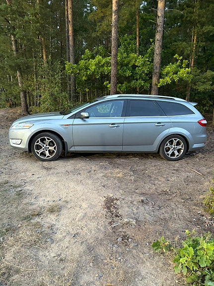 Ford Mondeo 8 of 21