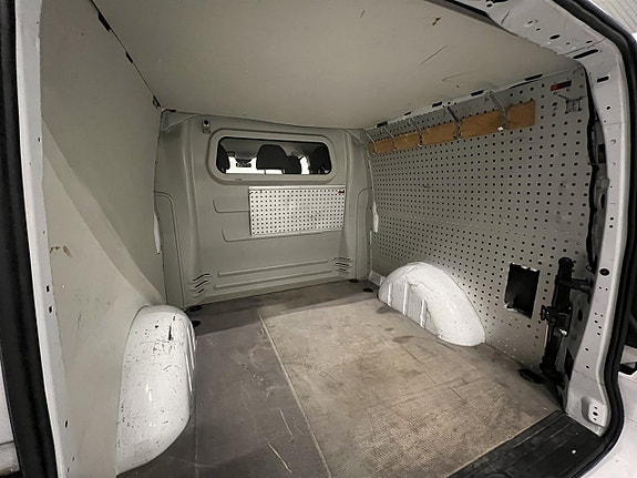 Mercedes-Benz Vito 116 22 of 23