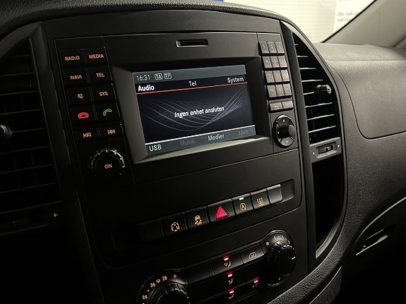 Mercedes-Benz Vito 116 19 of 23
