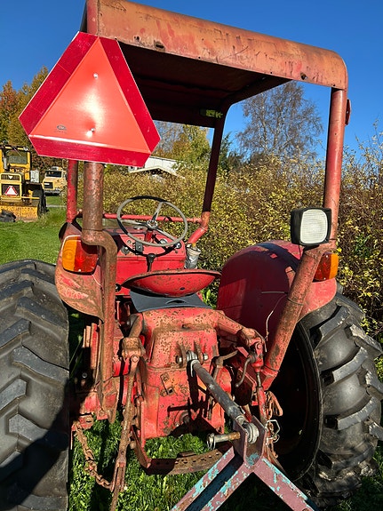 McCormick mc-cormick international 250 2 of 10