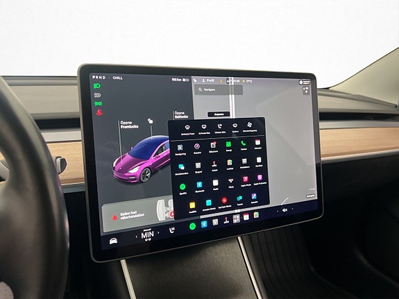 Tesla Model 3 20 of 30