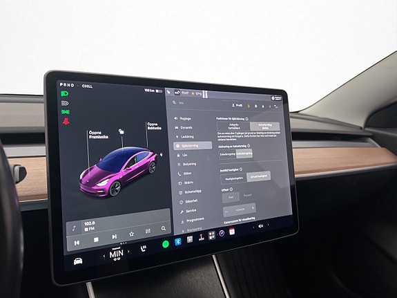 Tesla Model 3 23 of 30