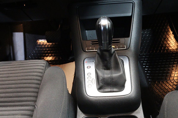 Volkswagen Tiguan 22 of 25