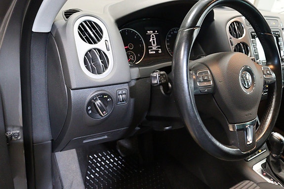 Volkswagen Tiguan 23 of 25