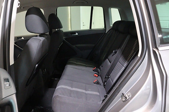 Volkswagen Tiguan 24 of 25