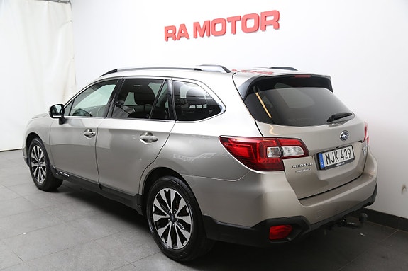 Subaru Outback 3 of 30