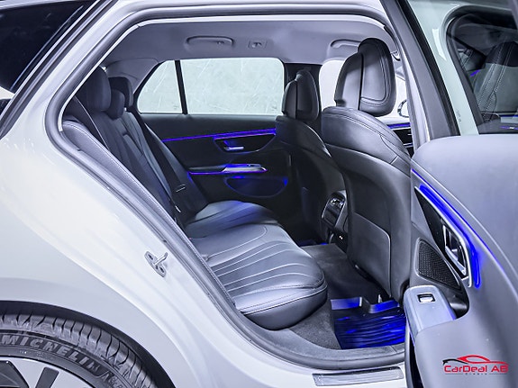 Mercedes-Benz E300 de 16 of 30