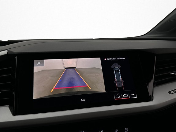 Audi Q4 e-tron 24 of 30