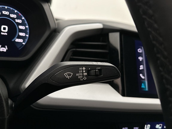 Audi Q4 e-tron 28 of 30