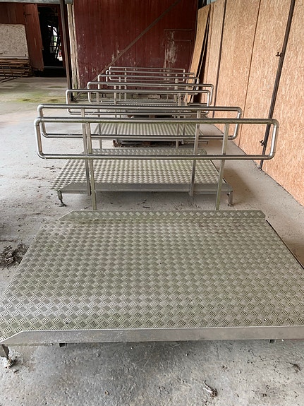 Product image 1 of 6