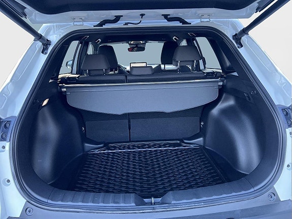 Toyota Corolla Cross 15 of 17