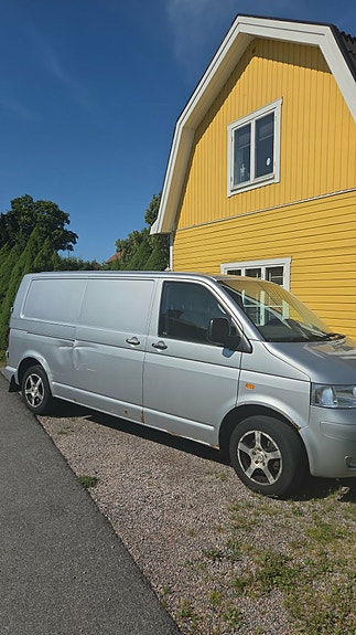 Volkswagen Transporter 2 of 4