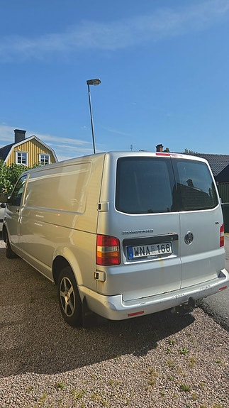 Volkswagen Transporter 3 of 4